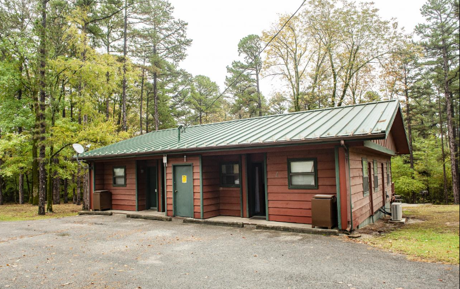 cabin at Crowley's Ridge State Park