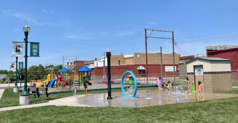 Monett Downtown Park Splash Pad