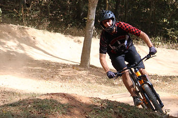 biker navigating dirt course