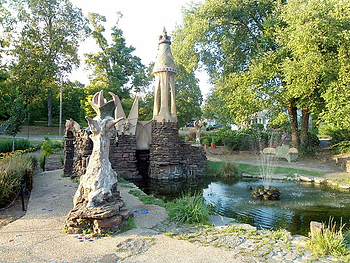 Wilson Park Fountain sculpture with water feature