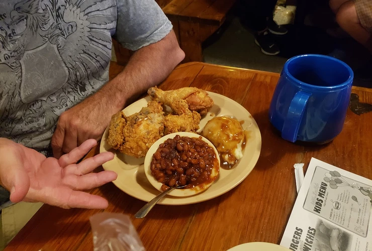 lamberts cafe plate of food