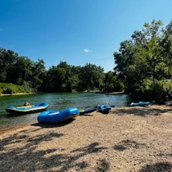 Meramec River Rafts