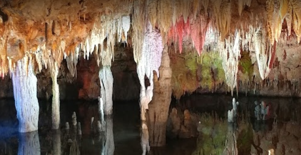 Inside meramec caverns