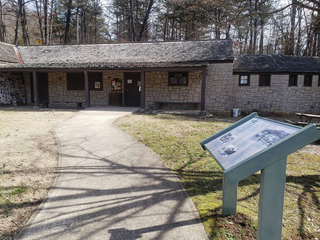 Nature Center at Roaring River State Park