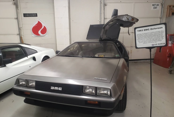 rt 66 car museum delorean